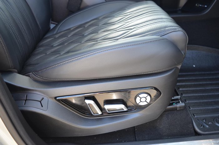 2024 GWM Tank 500 Lux Hybrid