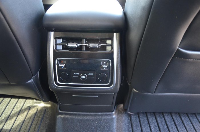 2024 GWM Tank 500 Lux Hybrid