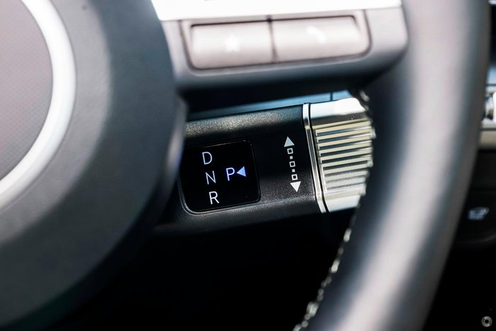 2025 Hyundai Kona Premium