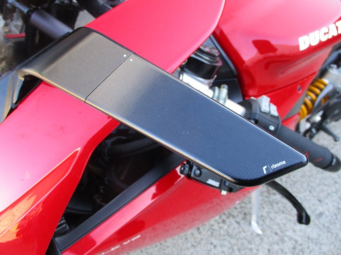 2021 DUCATI PANIGALE V2 RED