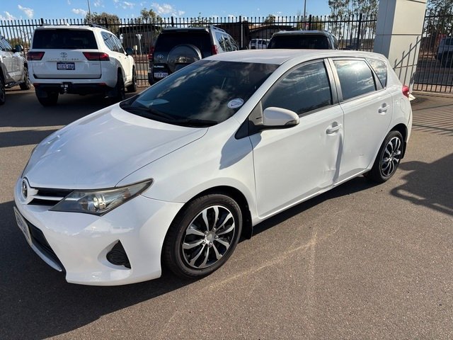 2014 TOYOTA COROLLA