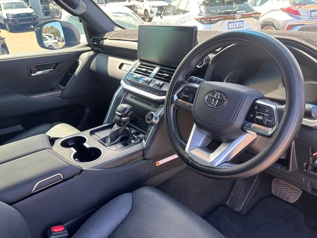 2022 Toyota LANDCRUISER