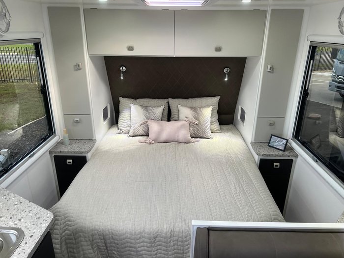 2025 Design RV Forerunner Van 1-1, 18'8''