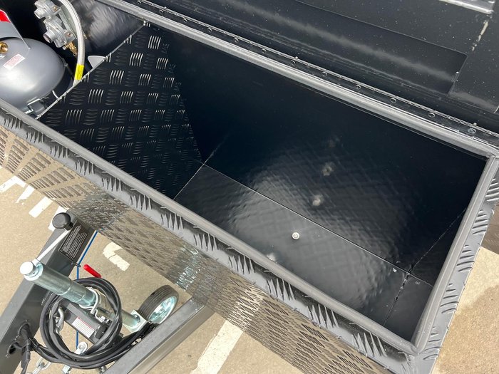 2025 Design RV Forerunner Van 1-1, 18'8''