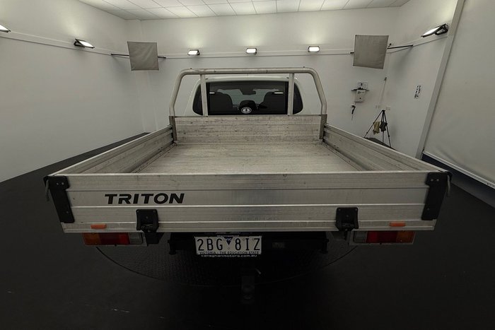 2019 Mitsubishi Triton GLX+