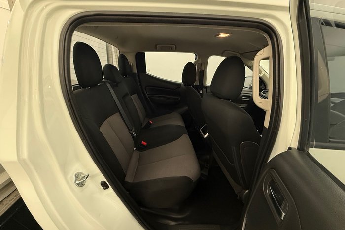 2019 Mitsubishi Triton GLX+