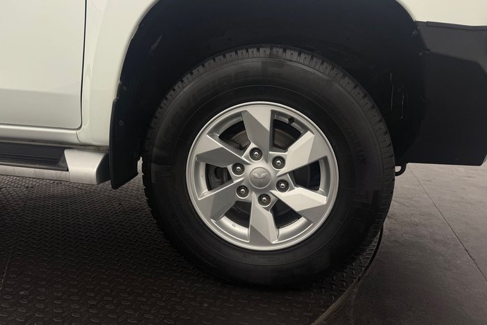 2019 Mitsubishi Triton GLX+