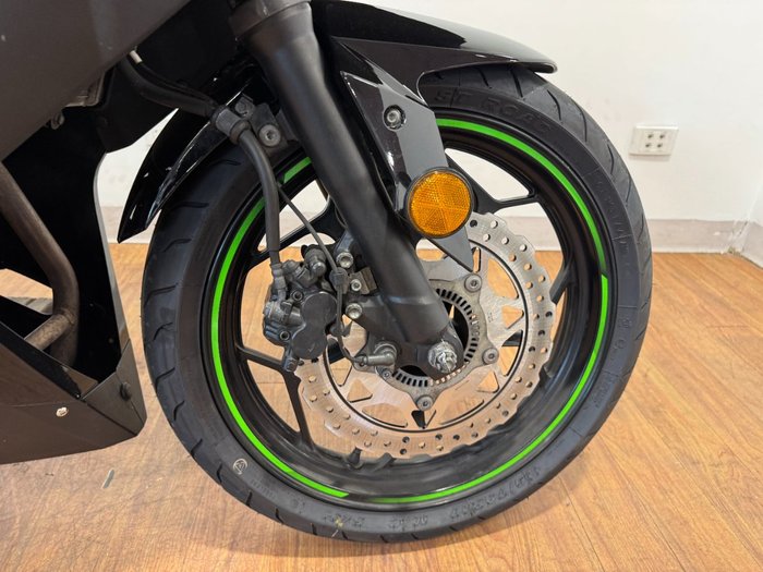 2013 Kawasaki NINJA 300 SE ABS GREEN