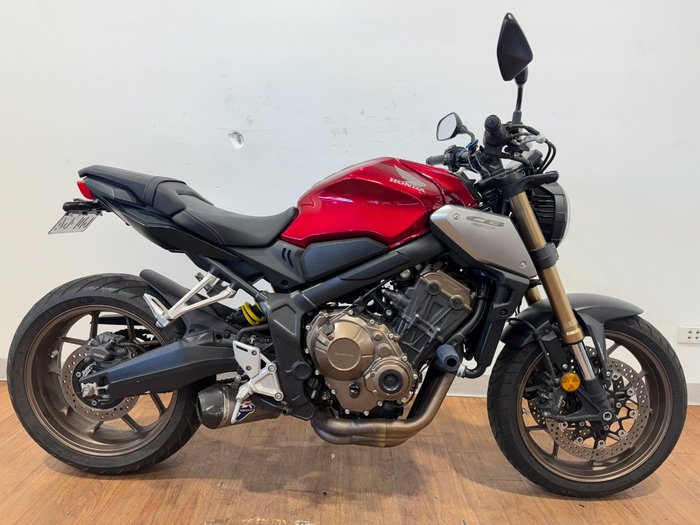 2020 Honda CB650R RED