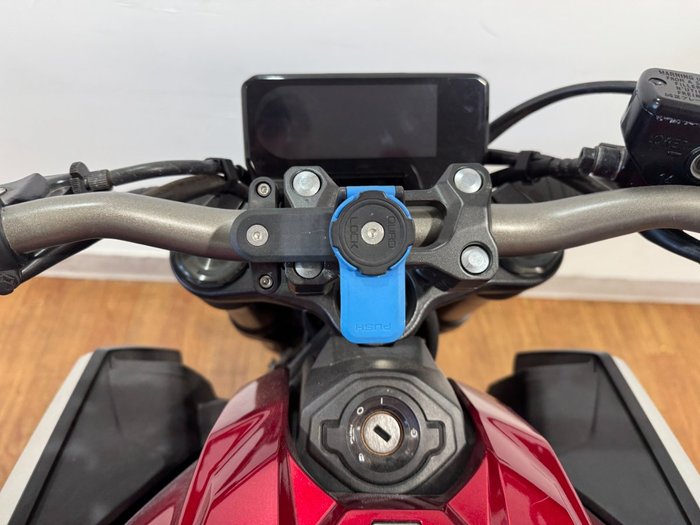 2020 Honda CB650R RED