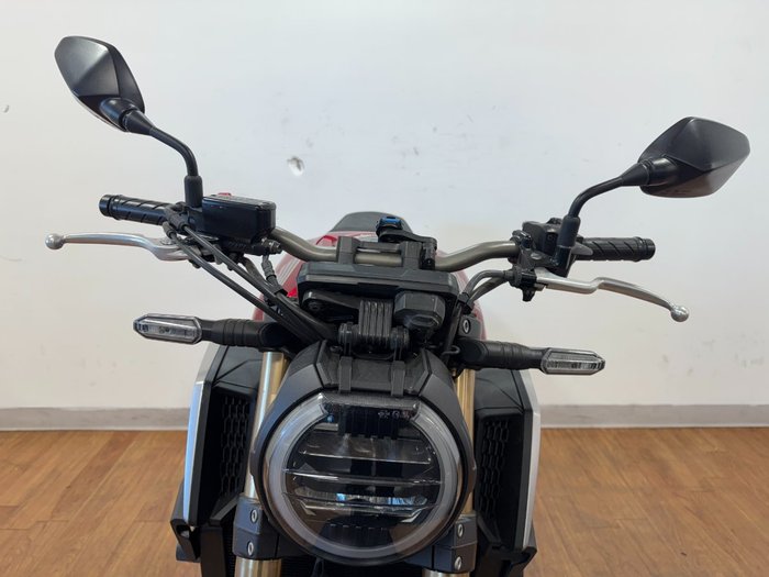 2020 Honda CB650R RED