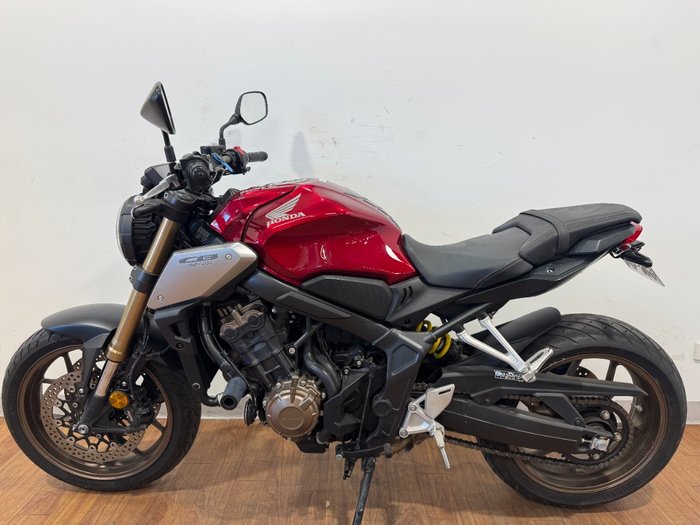 2020 Honda CB650R RED
