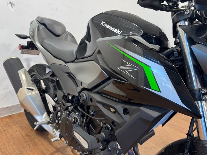 2024 Kawasaki Z500 Black