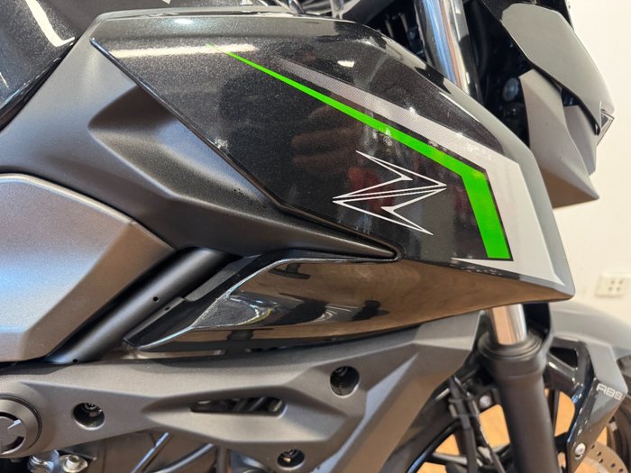 2024 Kawasaki Z500 Black