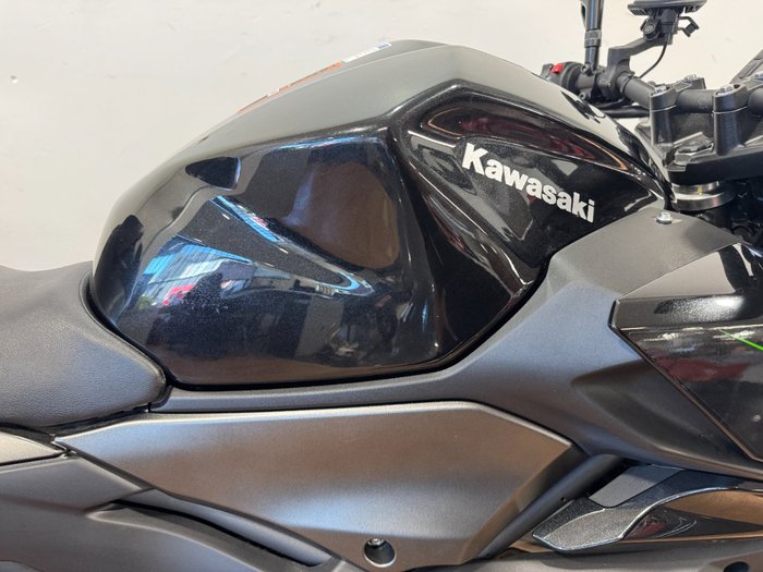 2024 Kawasaki Z500 Black