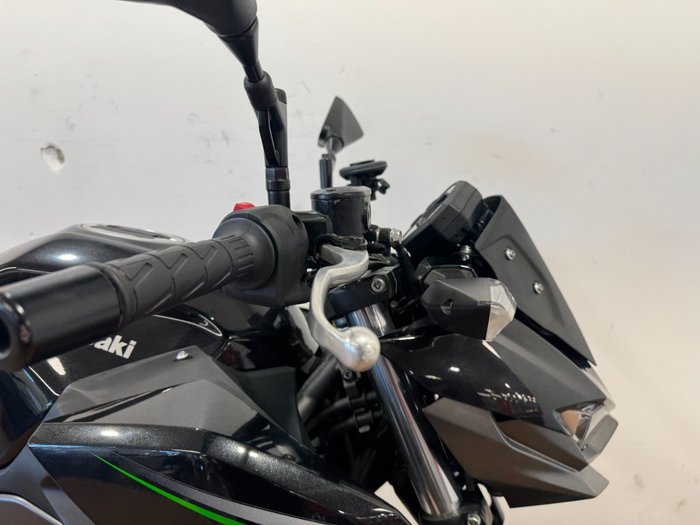 2024 Kawasaki Z500 Black