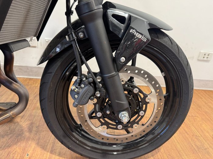 2024 Kawasaki Z500 Black