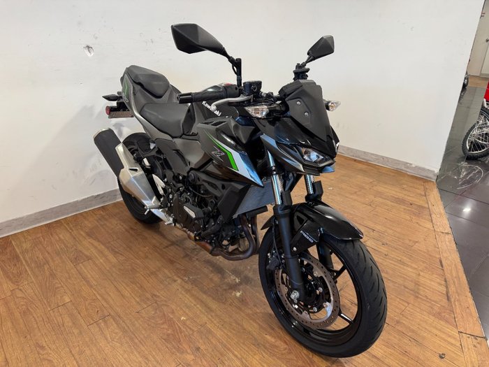 2024 Kawasaki Z500 Black