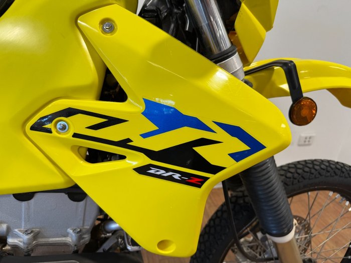 2022 Suzuki DR-Z400E YELLOW