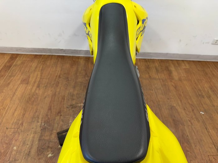2022 Suzuki DR-Z400E YELLOW