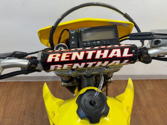 2022 Suzuki DR-Z400E YELLOW