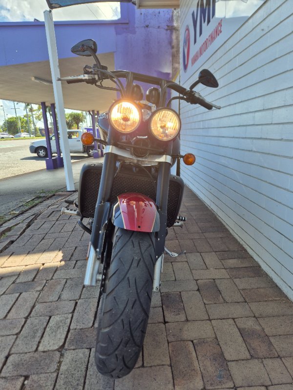 2007 Triumph ROCKET III RED