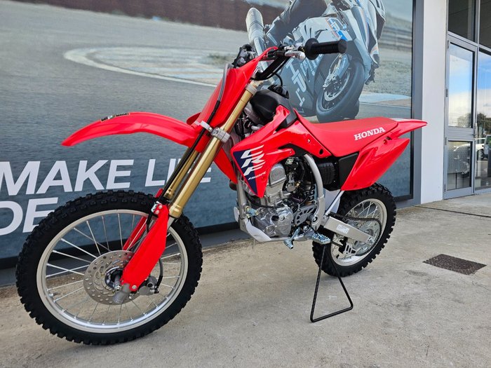 2025 Honda CRF150RB Red