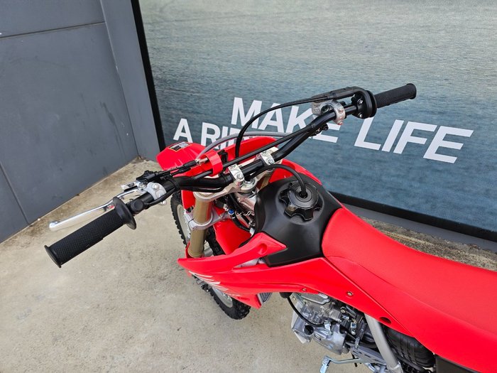 2025 Honda CRF150RB Red