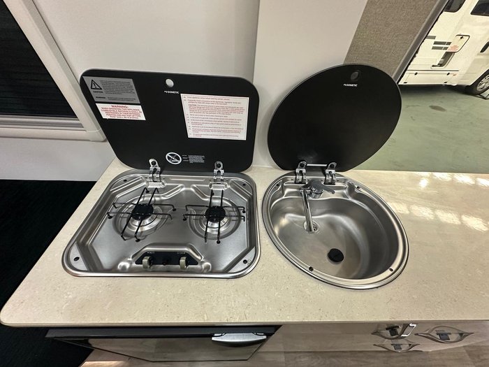 2024 Avan Applause 600