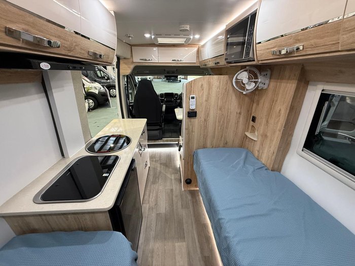 2024 Avan Applause 600