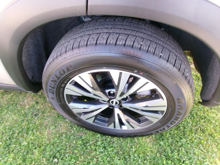 2025 Nissan X-TRAIL ST-L