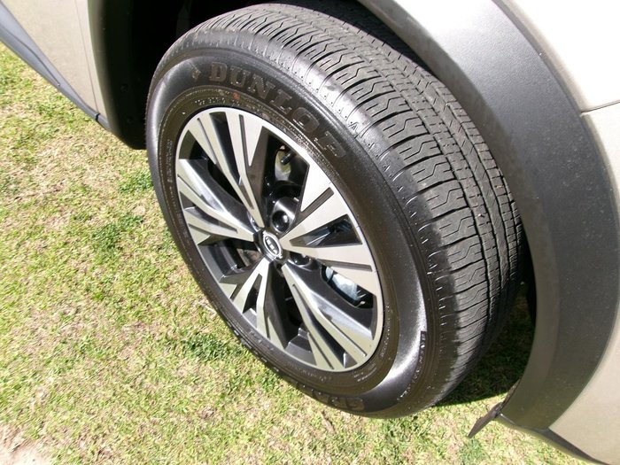 2025 Nissan X-TRAIL ST-L