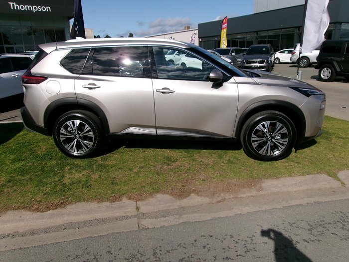 2025 Nissan X-TRAIL ST-L