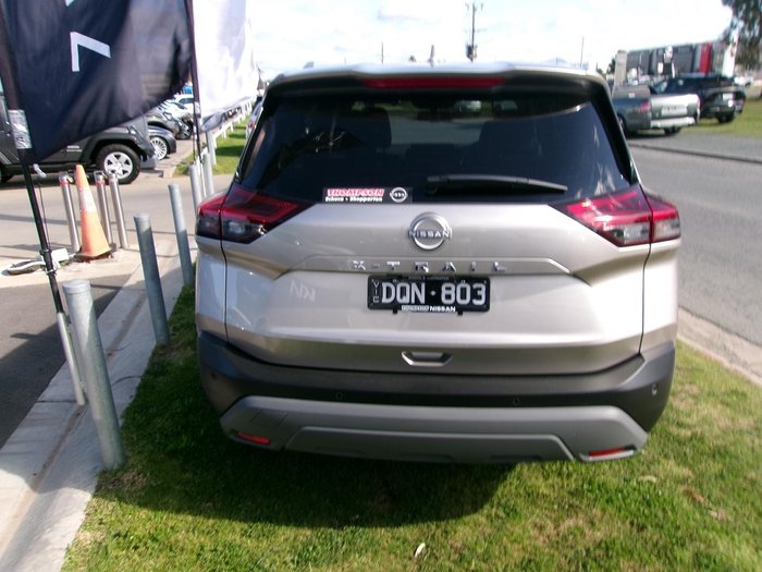 2025 Nissan X-TRAIL ST-L