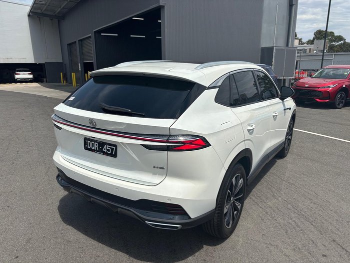 2025 MG HS Essence AS33 MY25 Pearl White