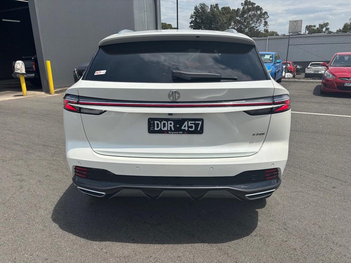 2025 MG HS Essence AS33 MY25 Pearl White