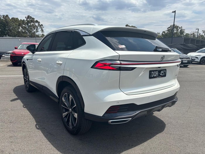 2025 MG HS Essence AS33 MY25 Pearl White