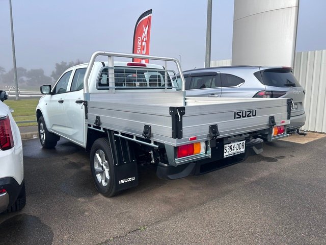 2024 ISUZU D-MAX