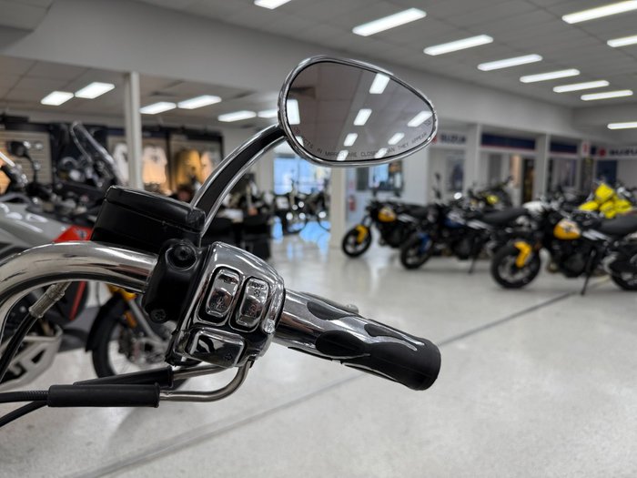 2016 Harley-davidson FXDB STREET BOB gold