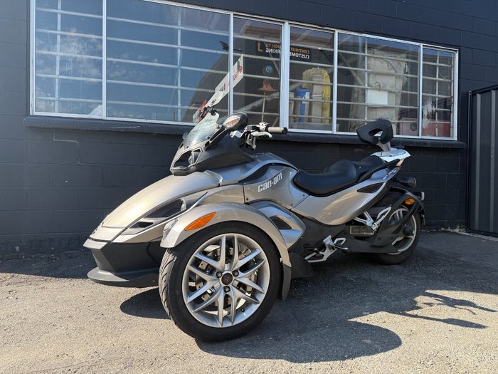 2013 BRP SPYDER RS SM5 Silver