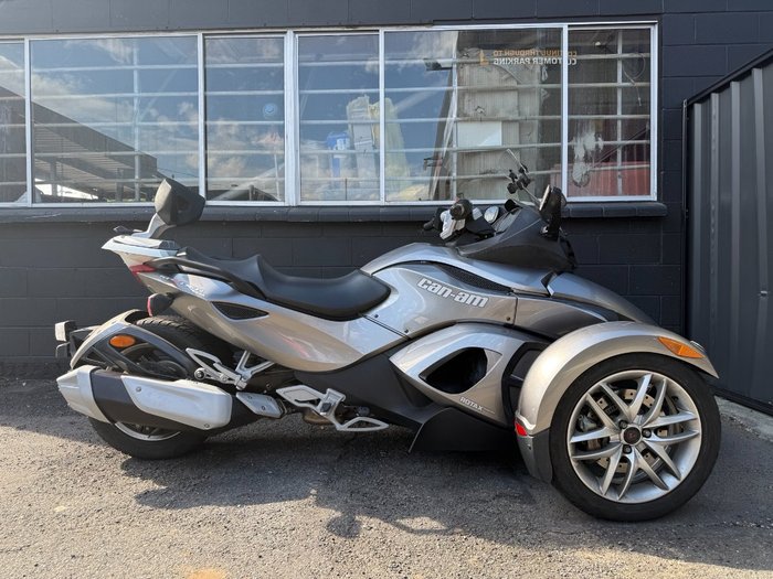 2013 BRP SPYDER RS SM5 Silver