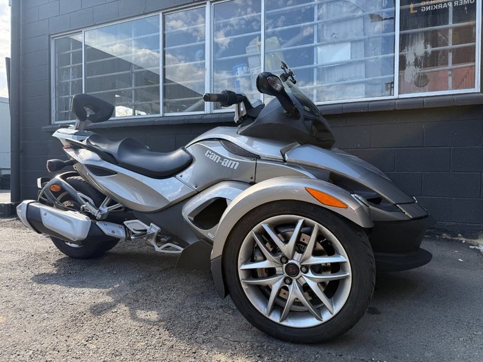 2013 BRP SPYDER RS SM5 Silver