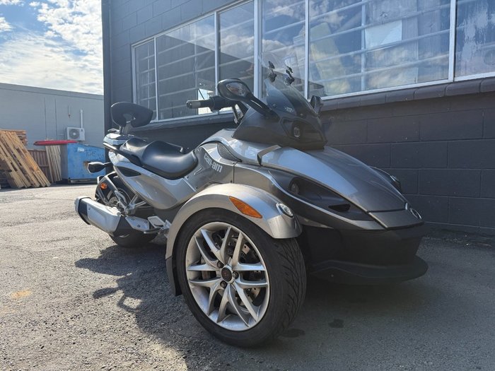 2013 BRP SPYDER RS SM5 Silver