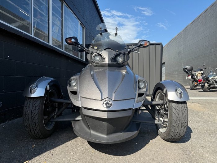 2013 BRP SPYDER RS SM5 Silver