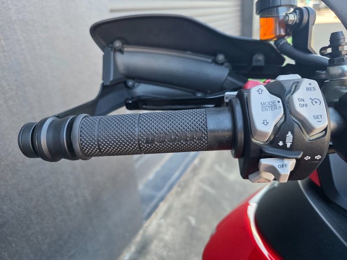 2020 DUCATI MULTISTRADA 1260 (RED) RED