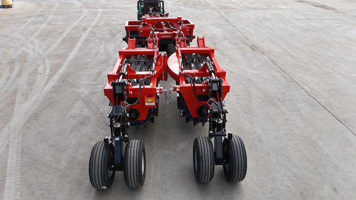 AGRIMEC "T-Rex" 3650 Rexter Articulated Knife Roller