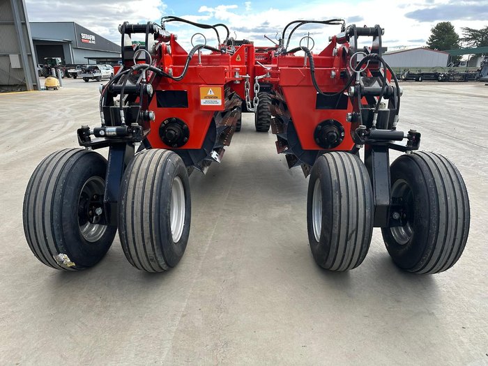 AGRIMEC "T-Rex" 3650 Rexter Articulated Knife Roller