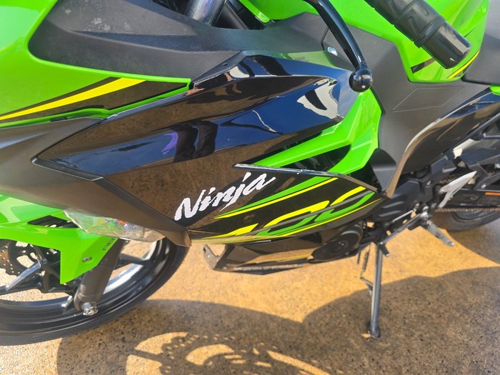2018 Kawasaki NINJA 400 Black