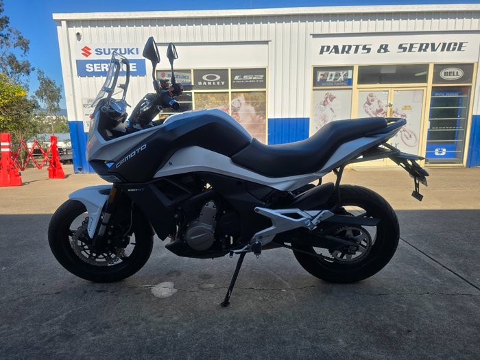 2017 CFMOTO 650MT White