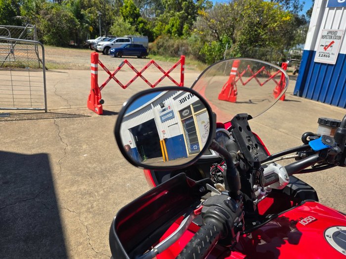 2012 TRIUMPH TIGER 1050 Red